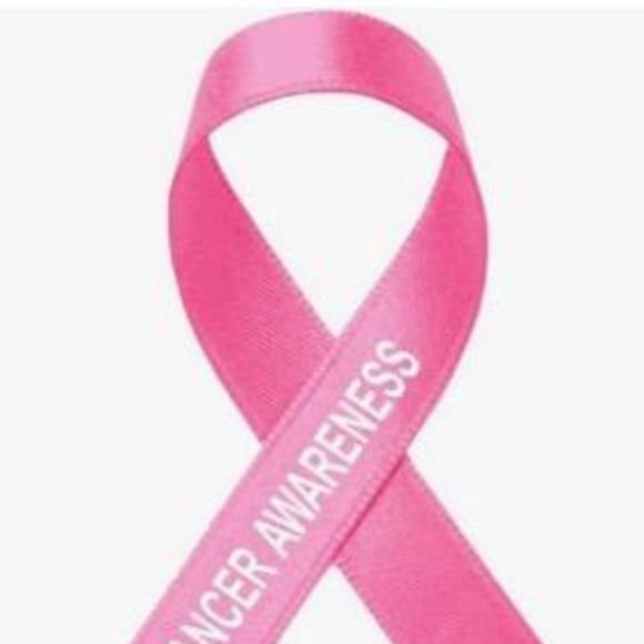 Meet your Posher, Erika - Picture 1 of 1